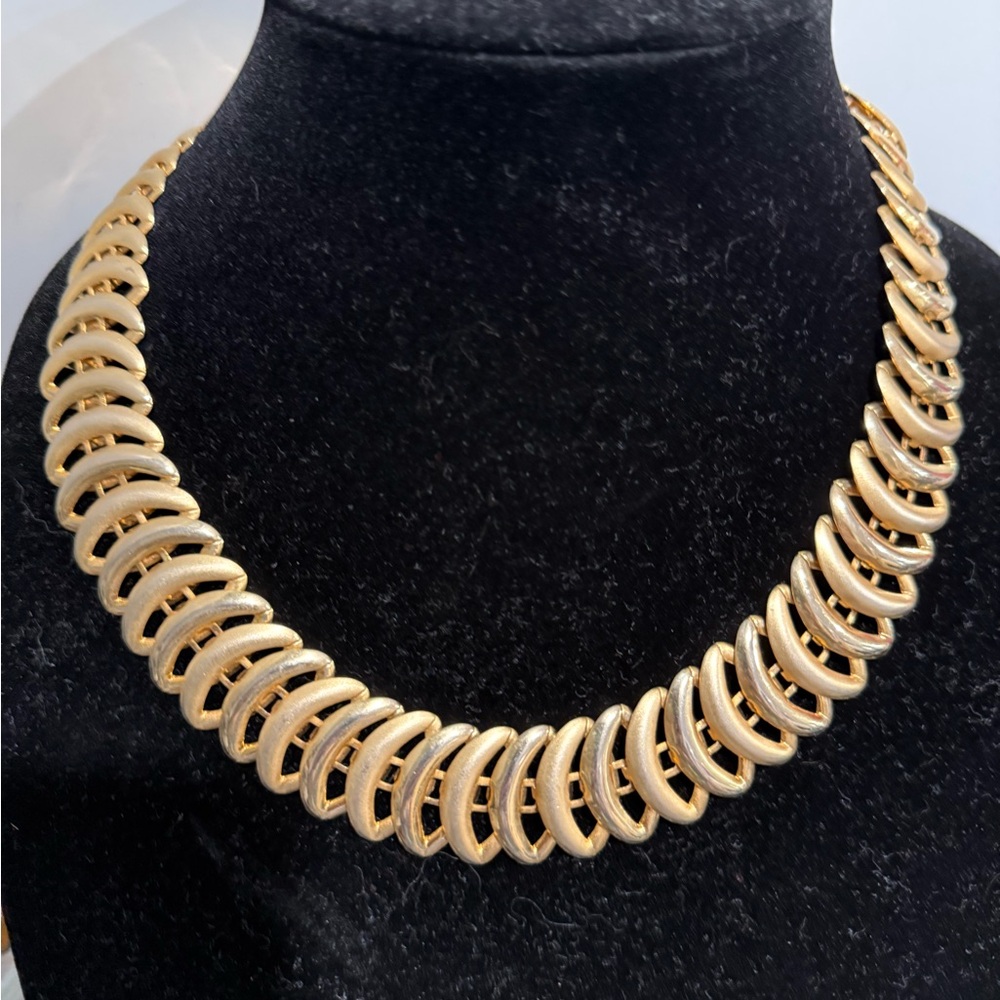Chic Gold-Tone Necklace